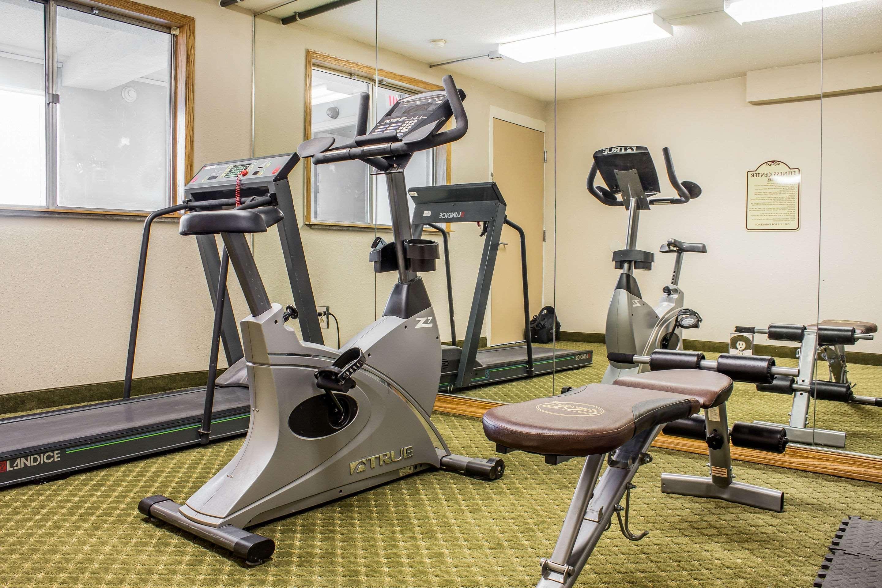 Quality Inn & Suites Moline - Quad Cities Экстерьер фото