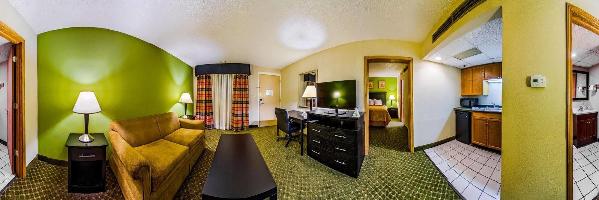 Quality Inn & Suites Moline - Quad Cities Экстерьер фото